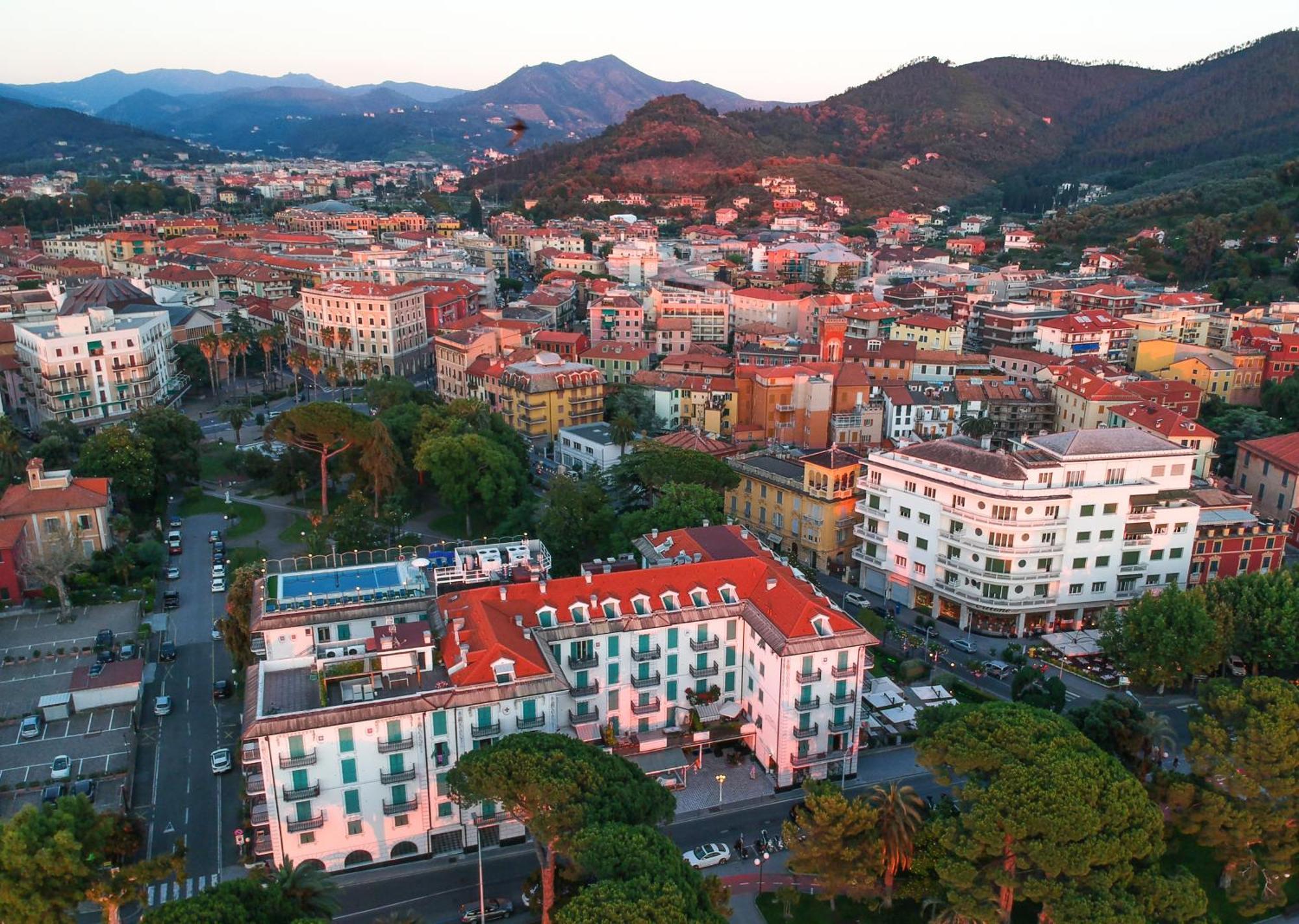 Grande Albergo Sestri Levante Esterno foto